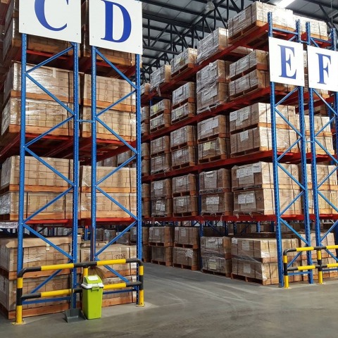 รับผลิตแร็ควางสินค้าโรงงาน